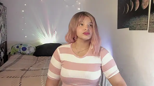 chloe kisses online show from 05-02-26, 11:37