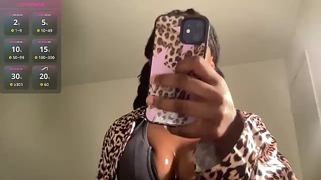 maskedgirl5005 online show from 10-26-25, 03:45