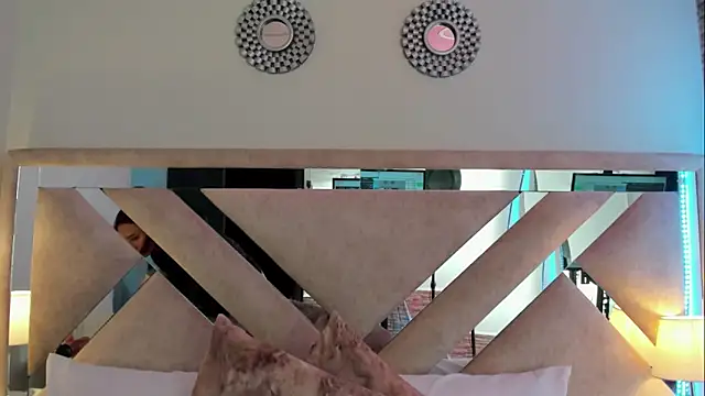 ximena vasquez8 online show from 04-30-26, 04:08