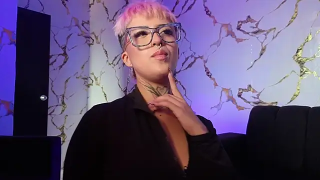 Snapshot of Rebeka-baker chatting on 03-06-26, 01:07 Rebeka-baker online show from 03-06-26, 01:07