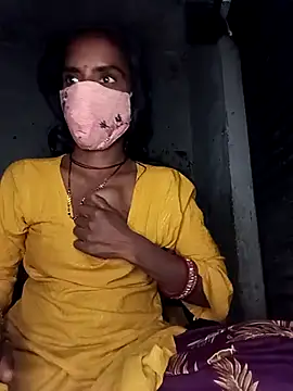 Snapshot of Babhi_Love chatting on 11-08-25, 09:42 Babhi Love online show from 11-08-25, 09:42