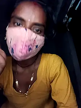 Snapshot of Babhi_Love chatting on 11-10-25, 08:24 Babhi Love online show from 11-10-25, 08:24