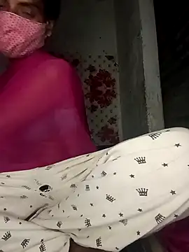 Snapshot of Babhi_Love chatting on 11-29-25, 08:39 Babhi Love online show from 11-29-25, 08:39