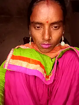 Snapshot of Babhi_Love chatting on 12-19-25, 09:05 Babhi Love online show from 12-19-25, 09:05