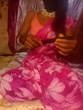 Snapshot of Babhi_Love chatting on 03-07-26, 04:48 Babhi Love online show from 03-07-26, 04:48