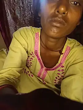Snapshot of Babhi_Love chatting on 06-18-26, 10:47 Babhi Love online show from 06-18-26, 10:47