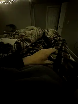 Snapshot of Justme_8519 chatting on 02-12-26, 02:45 Justme 8519 online show from 02-12-26, 02:45