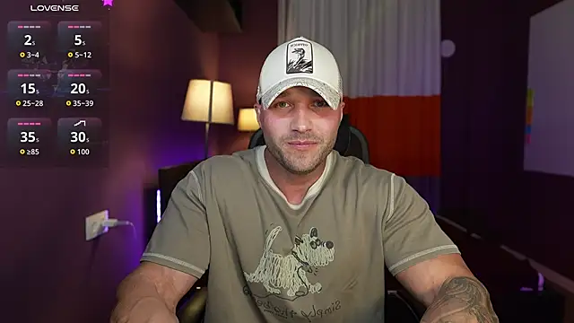 RikAdlerr online show from 07-10-26, 03:58