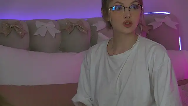 Snapshot of miamunn chatting on 01-07-26, 03:31 miamunn online show from 01-07-26, 03:31