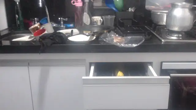 Snapshot of sabrina_v_ chatting on 04-04-26, 04:00 sabrina v online show from 04-04-26, 04:00