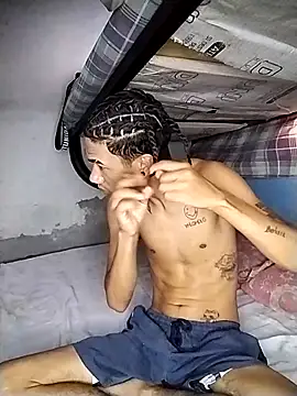 Snapshot of Gabriel_Stone chatting on 11-10-25, 05:45 Gabriel Stone online show from 11-10-25, 05:45