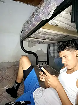 Snapshot of Gabriel_Stone chatting on 03-11-26, 04:18 Gabriel Stone online show from 03-11-26, 04:18