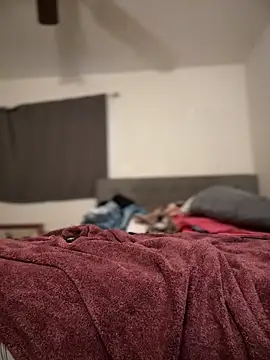 himNIGuys online show from 09-25-25, 06:44