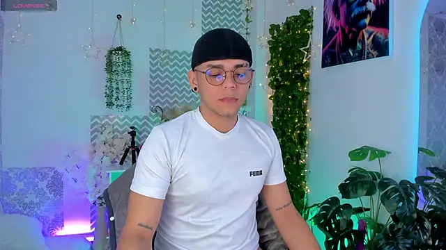 jhosepMoreno online show from 03-31-26, 03:01