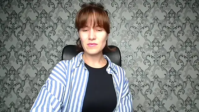 Kelly Kisss online show from 11-02-25, 06:10