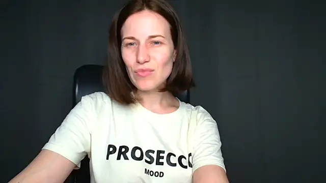 Kelly Kisss online show from 05-31-26, 08:10