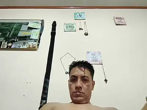 Snapshot of cachos2025 chatting on 07-19-26, 10:35 cachos2025 online show from 07-19-26, 10:35