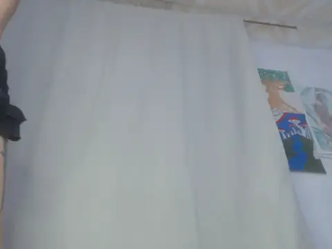 Snapshot of porndollbaby chatting on 12-17-25, 09:10 porndollbaby online show from 12-17-25, 09:10