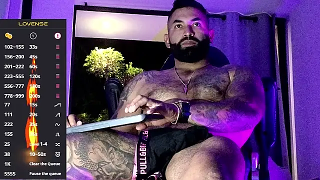 Max-prada online show from 02-01-26, 02:10