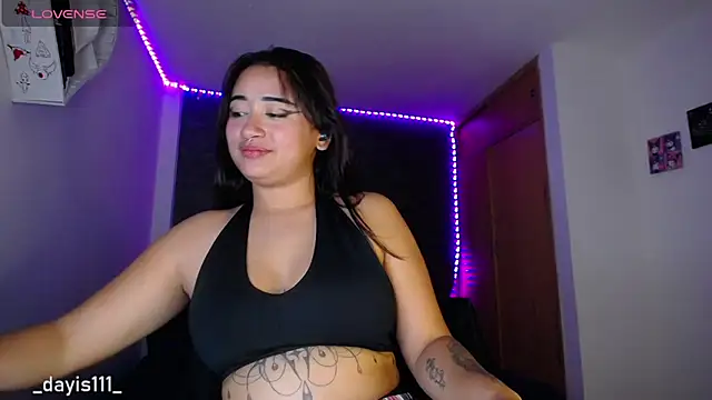 Snapshot of dayis_sweet chatting on 12-18-25, 02:17 dayis sweet online show from 12-18-25, 02:17