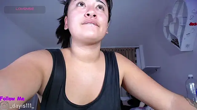 Snapshot of dayis_sweet chatting on 03-11-26, 02:39 dayis sweet online show from 03-11-26, 02:39