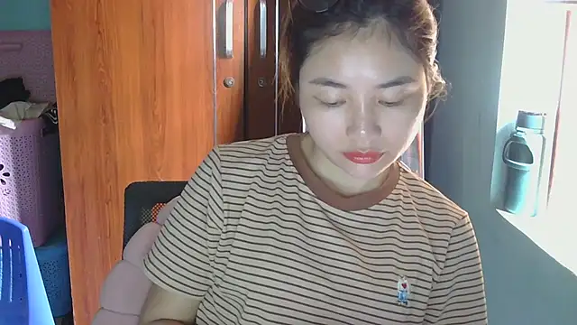 Uhem112 online show from 09-16-25, 01:06