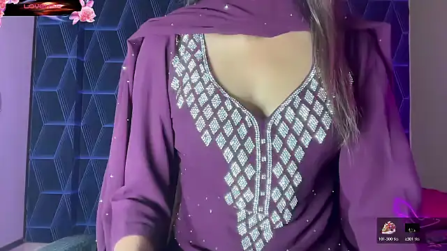  Mehak   online show from 11-19-25, 03:23