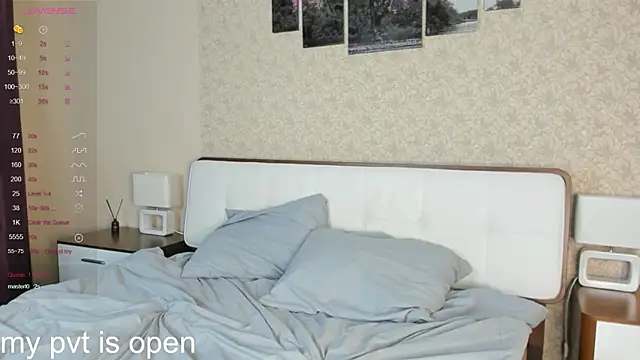 Snapshot of Anna_mileer chatting on 09-14-25, 01:16 Anna mileer online show from 09-14-25, 01:16