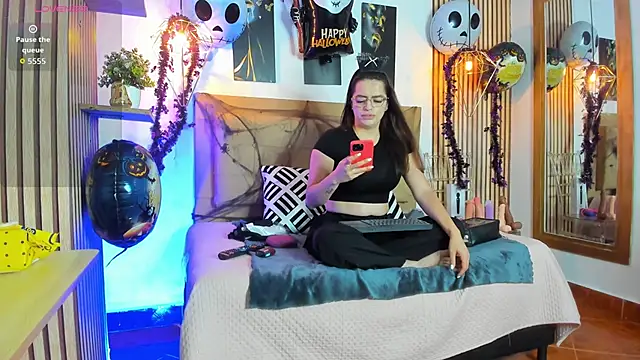  samanthaa foxx online show from 10-09-25, 10:46