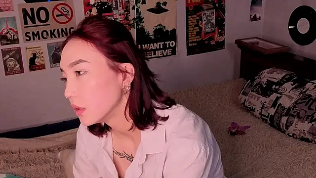 OdetteBiddy online show from 03-08-26, 02:04