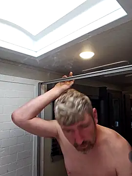 Snapshot of Cobra500hp@xh chatting on 02-25-26, 02:37 Cobra500hpxh online show from 02-25-26, 02:37