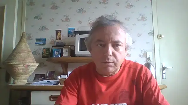 Snapshot of gegevincent chatting on 09-16-25, 12:28 gegevincent online show from 09-16-25, 12:28