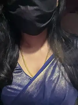 umairahaasan 1 online show from 03-05-26, 03:35