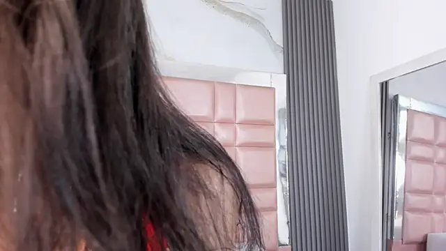 Snapshot of MaddieStark chatting on 01-09-26, 05:04 MaddieStark online show from 01-09-26, 05:04