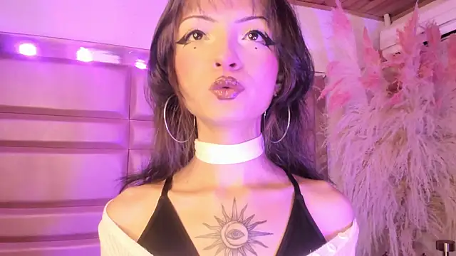 MaddieStark online show from 08-03-26, 01:05