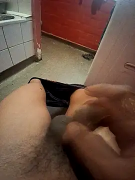 Zinedean24 online show from 04-18-26, 01:37