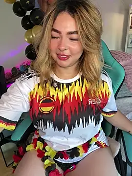 OriannaFox online show from 06-20-26, 04:43