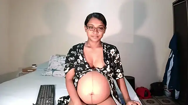 indiansweetflava online show from 03-31-26, 04:57