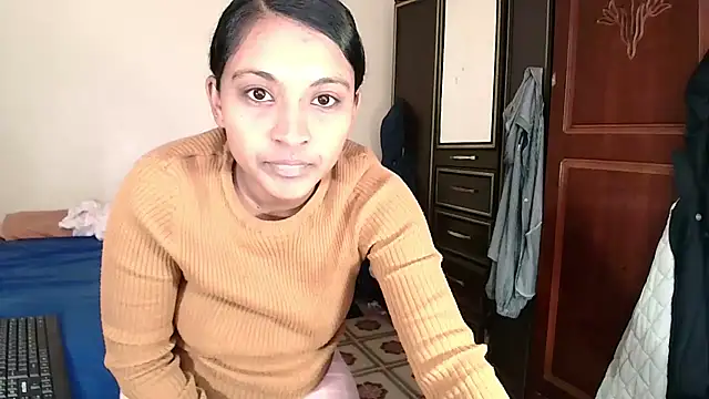Snapshot of indiansweetflava chatting on 07-14-26, 12:00 indiansweetflava online show from 07-14-26, 12:00