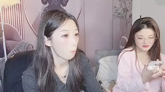 jiangjiang caicai online show from 11-09-25, 04:00