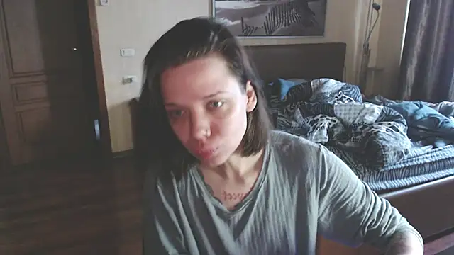 enchanting chloe online show from 11-21-25, 10:14