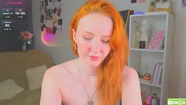 JoyceJones online show from 10-07-25, 07:11