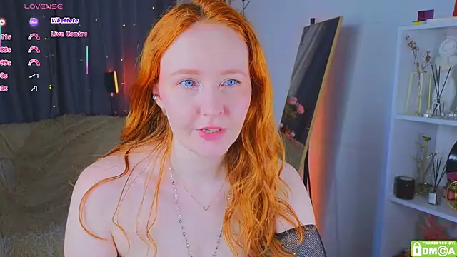 JoyceJones online show from 07-22-26, 11:35