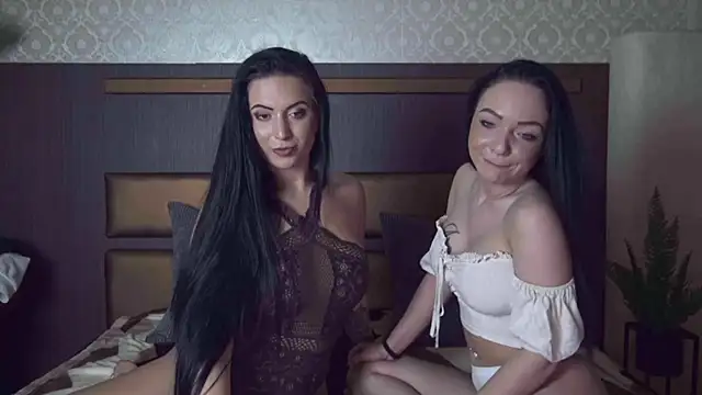 BustyBrunettes online show from 09-21-25, 11:01