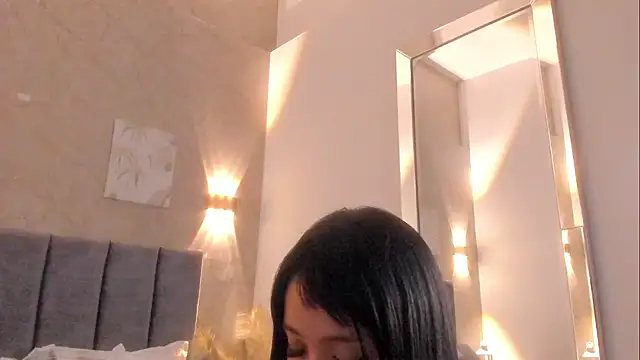 Lunaa bellaa online show from 02-05-26, 07:51