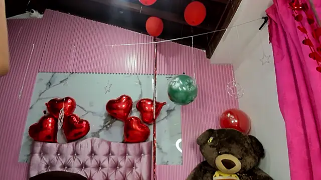 Mindy 19 online show from 03-02-26, 11:00