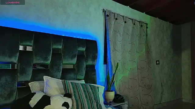 Snapshot of Taurito___ chatting on 11-04-25, 05:17 Taurito online show from 11-04-25, 05:17