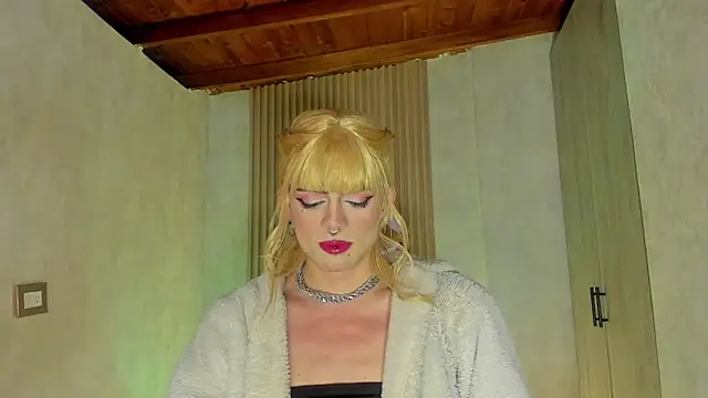 Snapshot of Taurito___ chatting on 01-11-26, 11:26 Taurito online show from 01-11-26, 11:26