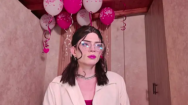 Snapshot of Taurito___ chatting on 02-16-26, 01:13 Taurito online show from 02-16-26, 01:13