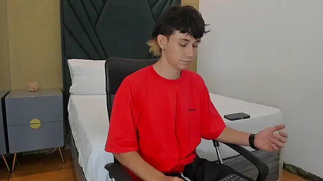 Michael blue online show from 01-16-26, 01:15